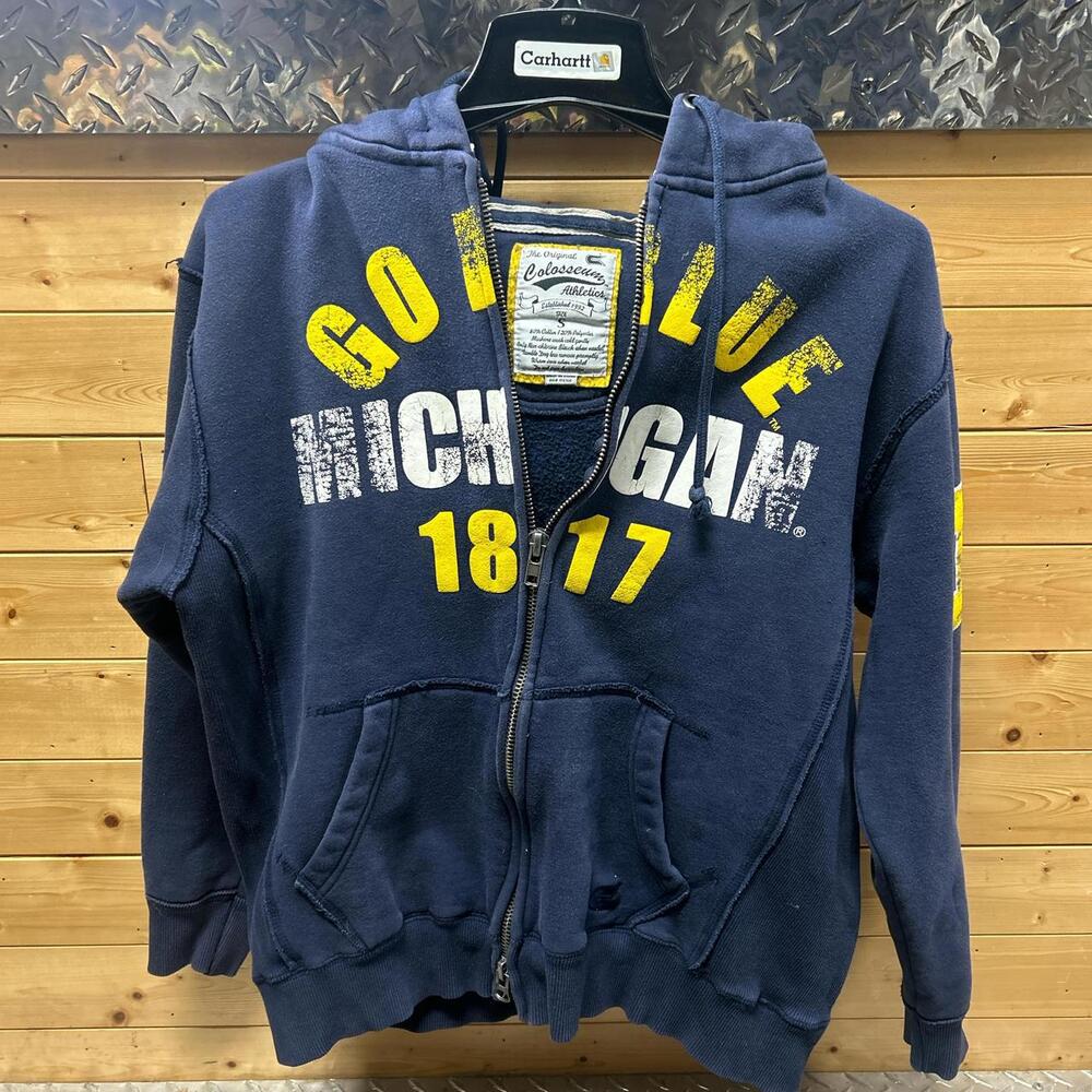 Colosseum Men's Navy and Blue Jacket